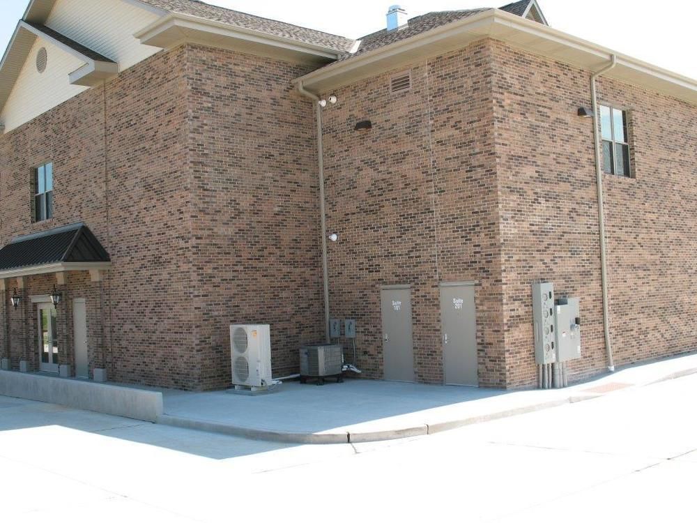 326 S Mount Auburn Rd, Cape Girardeau, MO 63703